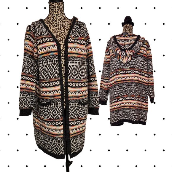 Papillon cozy hooded cardigan with oversized hood and pockets - Picture 1 of 5